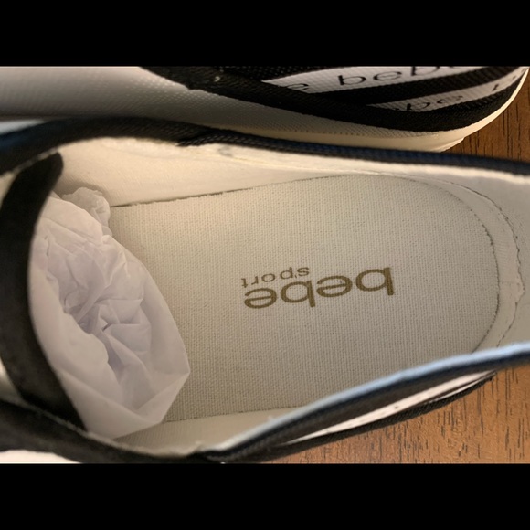 NWT in the box woman’s size 10 BEBE comfort sneakers with memory foam! - Picture 3 of 6